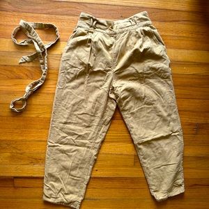 Mustard American Eagle high waisted cotton/linen slouchy pants.